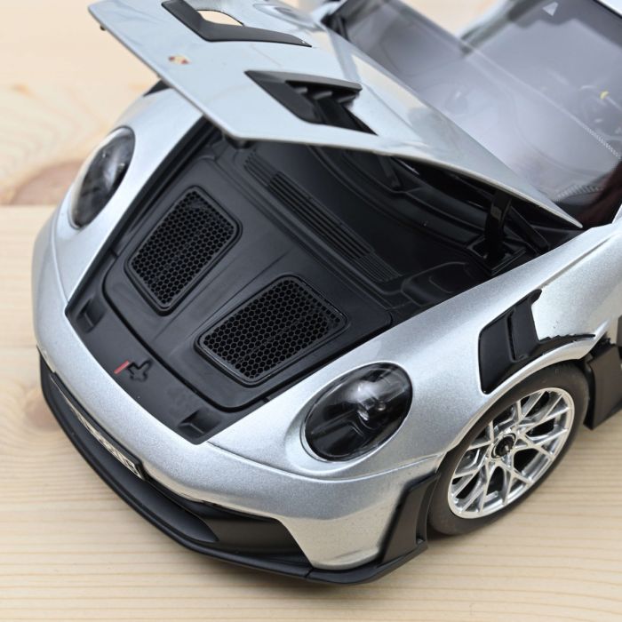 Norev Porsche 911 GT3 RS 2022 GT Silver Metallic - Modelauto Zetten