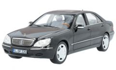 Mercedes-Benz Dealermodel Mercedes-Benz S600 (V220) zwart